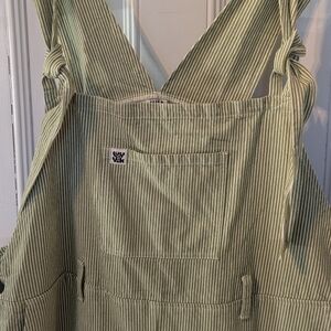 NWT Lucy & Yak Easton Dungaree ORGANIC DENIM Herb Hickory Overalls Size 26R